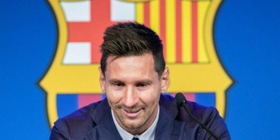 أول رد من ميسي بعد تتويج برشلونة بلقب الليجا