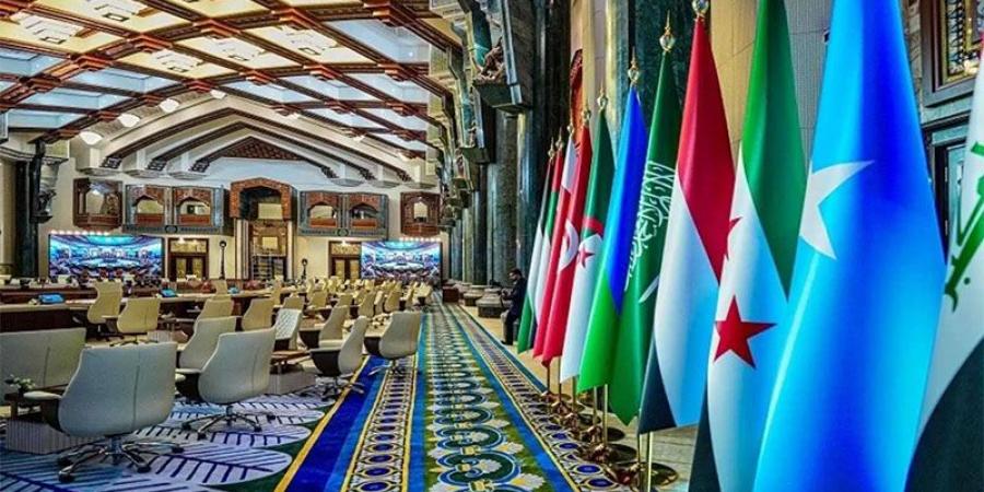 قمة بغداد.. حضر وزراء الخارجية وغاب جل القادة