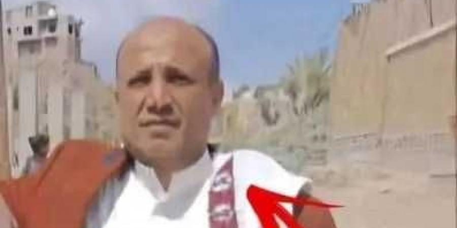 تداول ناشطون صورة جديدة لقاتل الطفل مرسال العيدروس.. ودعوات للانتشار الواسع للتعرف عليه والقبض عليه
