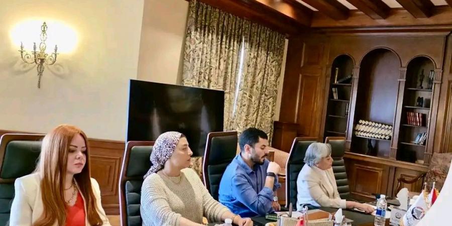 "المشروعات الصغيرة" بـ"الجبهة الوطنية" تعتمد خطة استراتيجية لدعم وتحويل القرى إلى مجتمعات منتجة