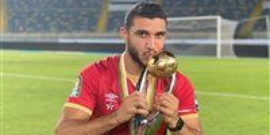 شوبير يكشف أسباب غياب رامي ربيعة مدافع الأهلي عن قائمة صفوف الفريق