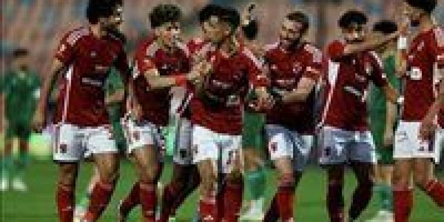 الأهلي يستعيد خدمات ثنائي الفريق أمام فاركو في الدوري