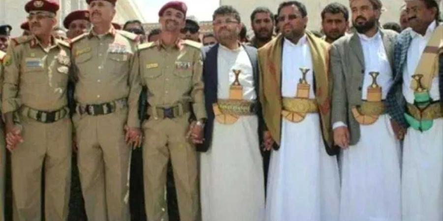 توجهات للحوثي للإطاحة بقيادات امنية واستخباراتية بارزة ومصادر تكشف السبب !