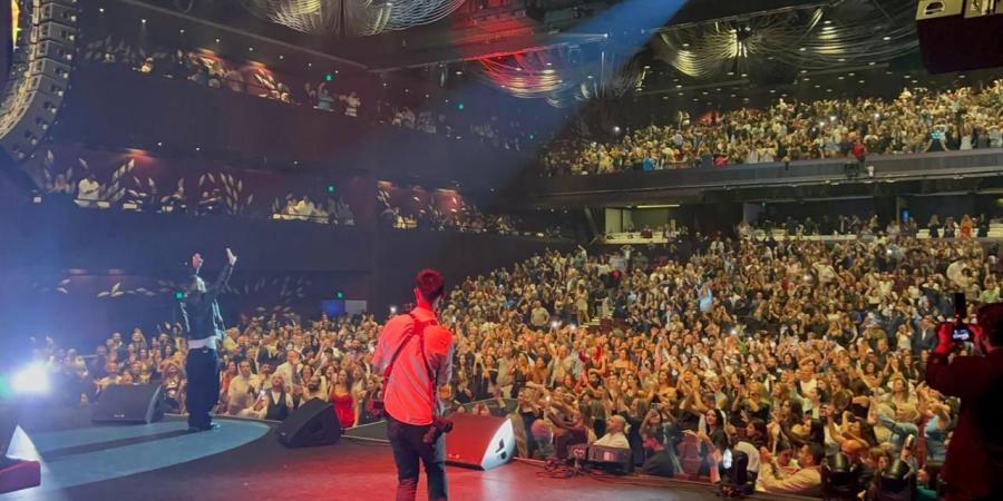 أحمد سعد يشعل مسرح سيدني في ثاني حفلاته الخيرية لصالح راعي مصر باستراليا