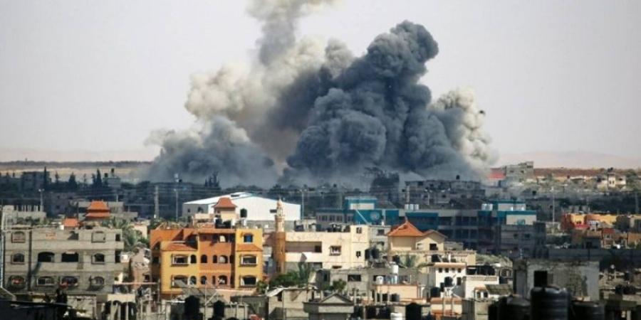 استشهاد 44 فلسطينيًا في قصف الاحتلال الإسرائيلي وسط وجنوب قطاع غزة