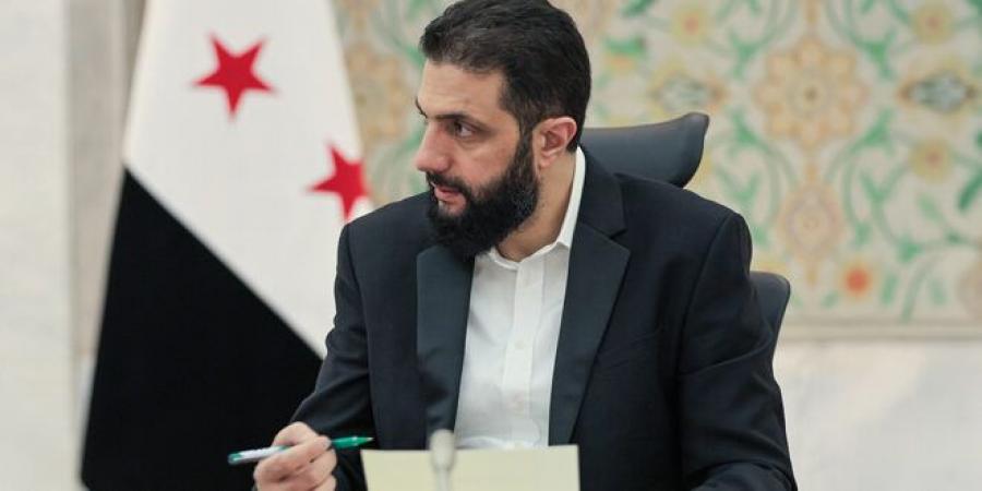 الرئيس الشرع يلتقي عدداً من الوزراء لمناقشة مشروع صياغة قانون الاستثمار