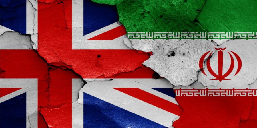 طهران تستدعي القائم بالأعمال البريطاني بعد توقيف لندن إيرانيين