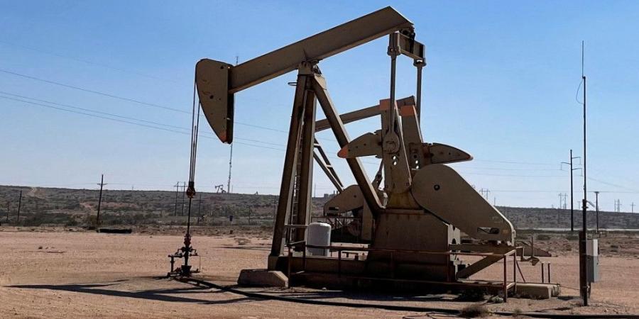 النفط يرتفع وسط مؤشرات على تعثر المحادثات النووية بين أميركا وإيران