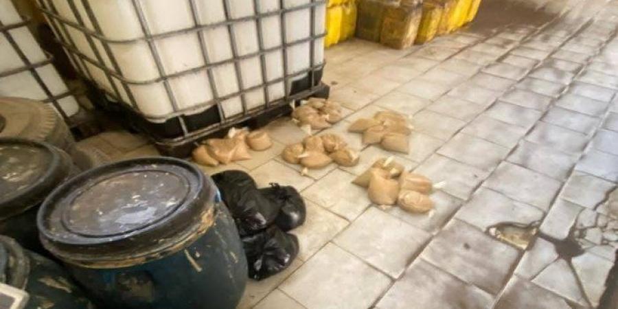 ضبط طحينة مصنوعة من مواد خام مجهولة المصدر بالخانكة