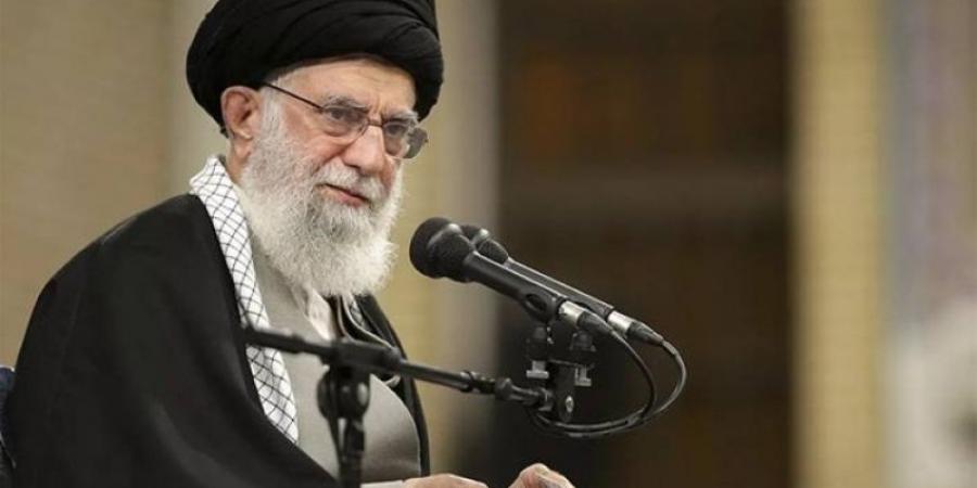 خامنئي يشكِّك في وصول المباحثات مع الولايات المتحدة إلى «نتيجة»