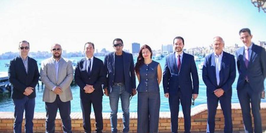 سفير فرنسا يزور نادي الصيد بالإسكندرية