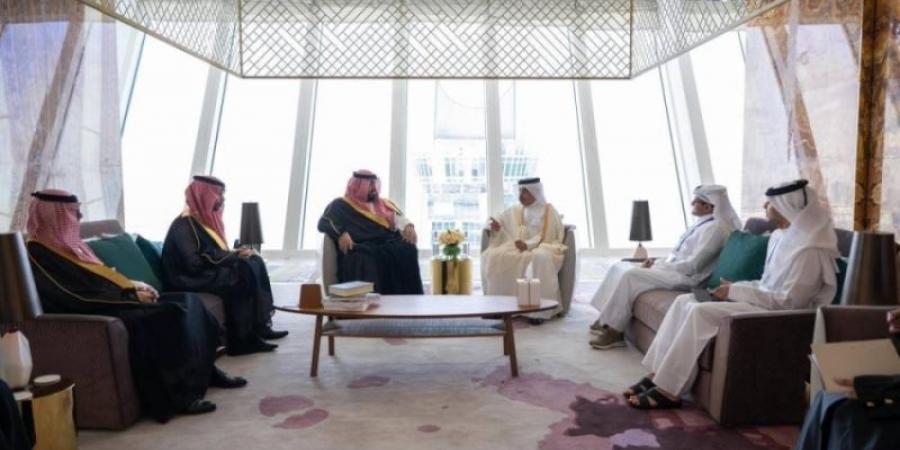 الإبراهيم يناقش مع وزير المالية القطري تعزيز التعاون الاقتصادي