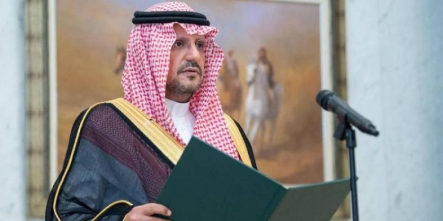 الأمراء يؤدُّون القَسَم بعد تعيينهم في مناصبهم الجديدة