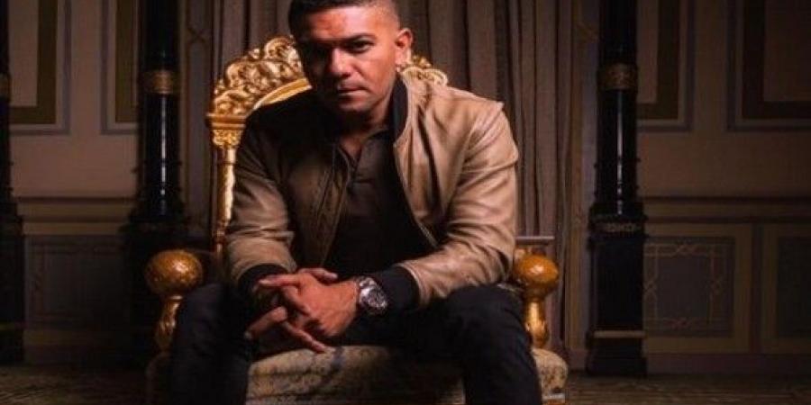 آسر ياسين يشارك منى زكي في فيلم الست ويجسد شخصية سميع بحفل لأم كلثوم