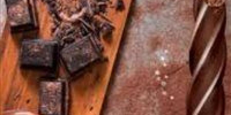 الأقصر: ضبط آلاف القطع من الشيكولاته واللوليتا مجهولة المصدر