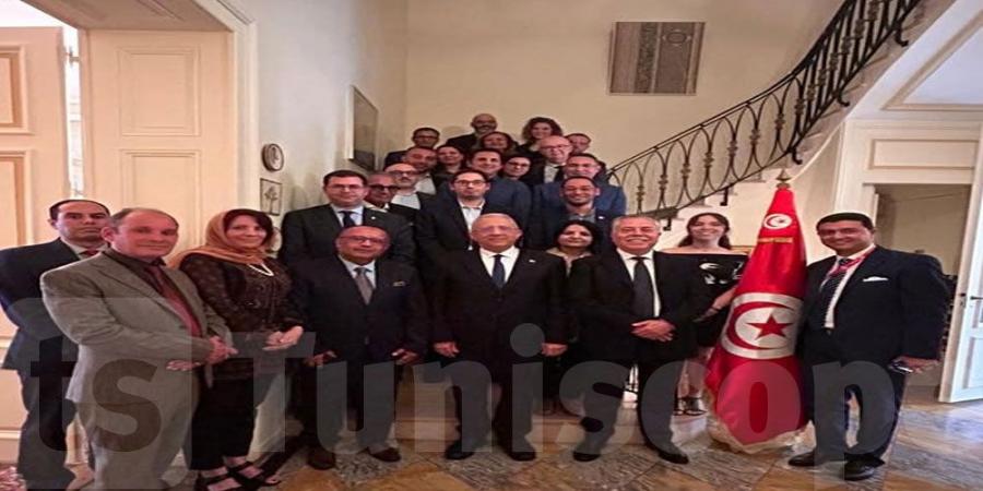 وزير الصحة يلتقي بإطارات صحية ومستثمرين ورجال أعمال تونسيين بسويسرا