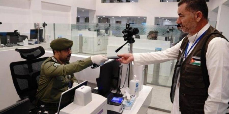 جوازات منفذ حالة عمار تستقبل ضيوف الرحمن القادمين من الأردن