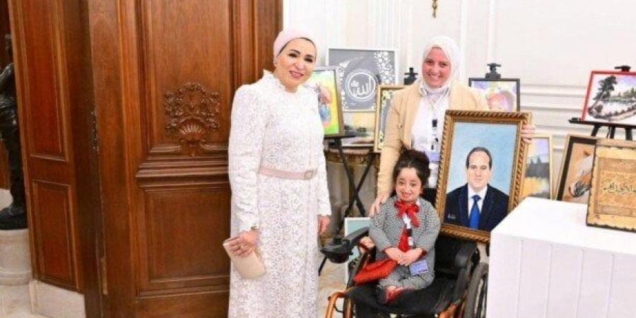 شاركت في احتفالية «أسرتي.. قوتي»: «حبيبة».. فراشة الغربية تُحلّق في سماء الوطن بإبداع لا يعرف المستحيل