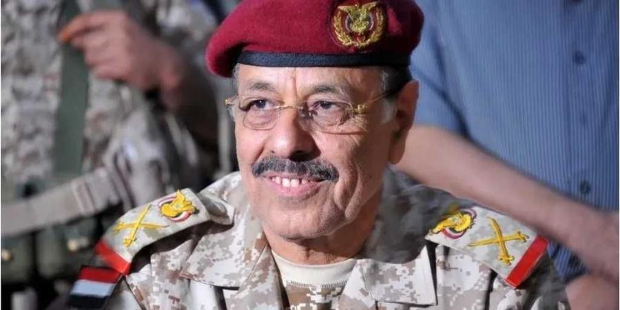 علي محسن الأحمر: هذا ما حدث في مدينة عدن قبل 35 سنة!!