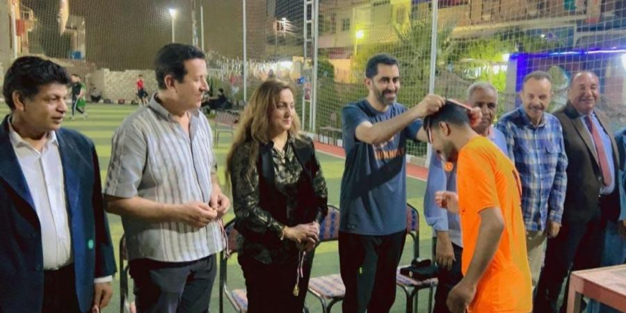 حزب الشعب الجمهوري يكرم رموز الرياضة في نجع حمادي 