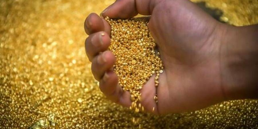 تهديدات ترامب ترفع الذهب 70 دولارًا في جلسة واحدة.. ومكاسب أسبوعية قوية