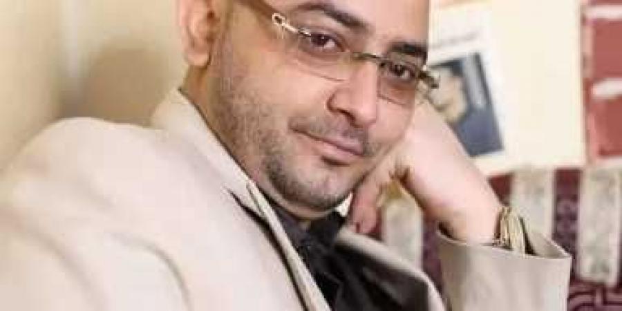 وزير الأوقاف اليمني السابق يُدين محاكمة الكاتب أحمد المياحي ويعتبرها انتهاكاً صارخاً للدستور