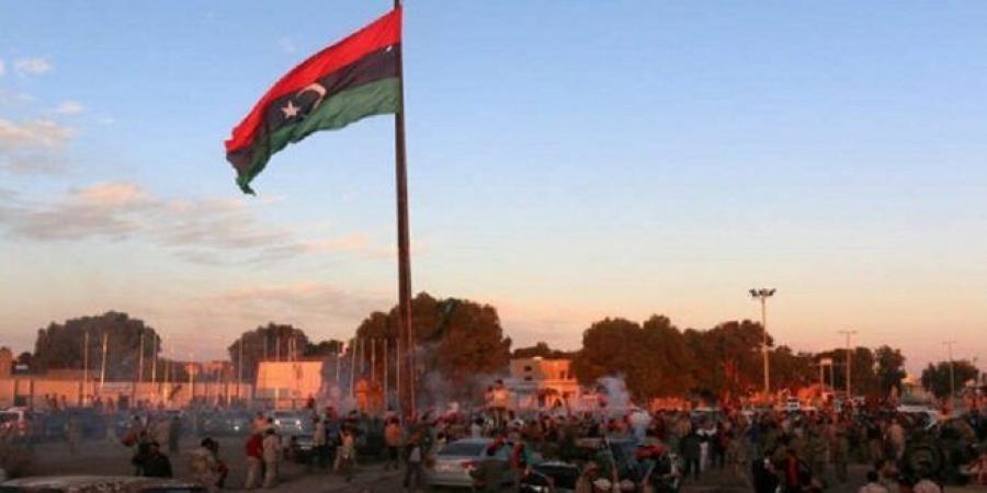 عاجل/ إجلاء 71 مصريا من ليبيا اثر التوتر الأمني..