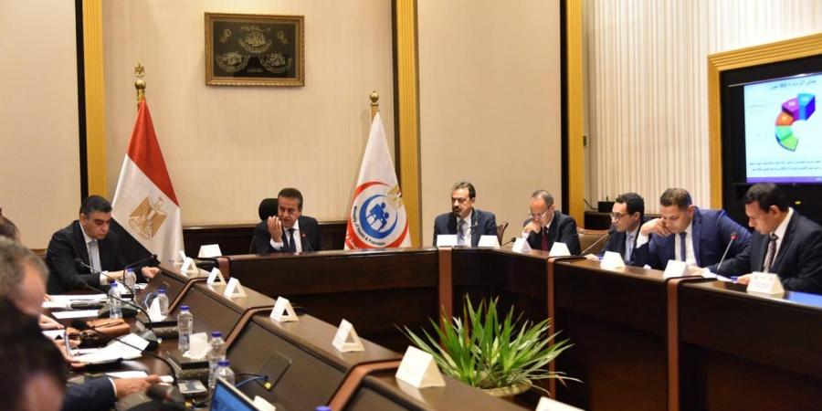 وزير الصحة يترأس اجتماع مجلس إدارة صندوق مواجهة الطوارئ الطبية