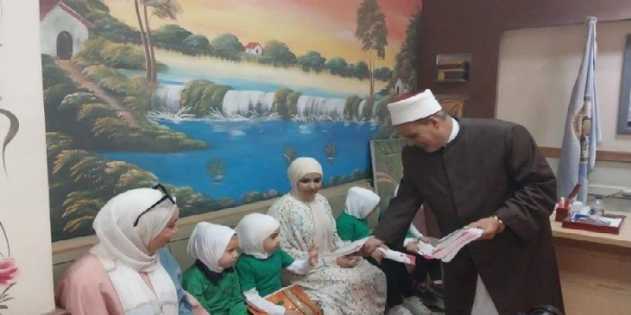 رئيس منطقة مطروح الأزهرية يتابع لجان امتحانات القراءات الشفوية الإلكترونية