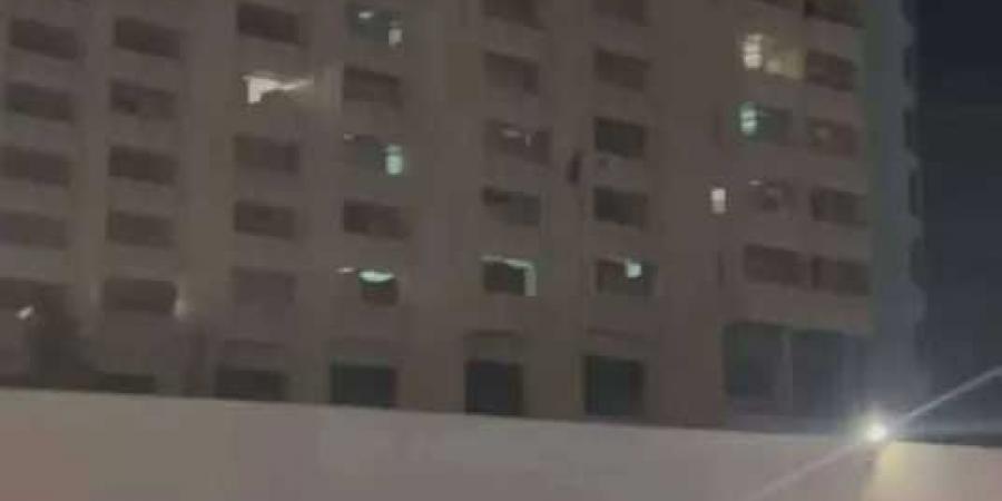 مخيم بمستشفى الجمهورية في عدن يُحول إلى سكن جامعي بعد نهب معداته