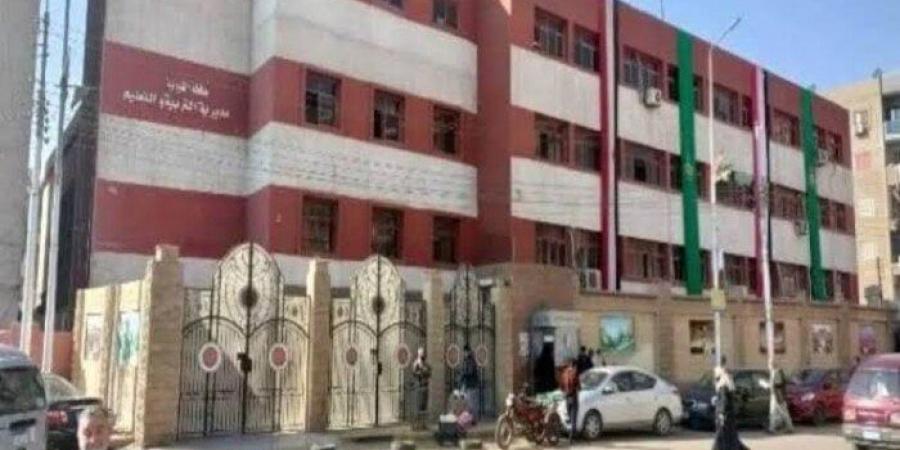 إحالة معلمة للتحقيق بعد محاولتها تصوير ورقة امتحان الرياضيات بالقليوبية