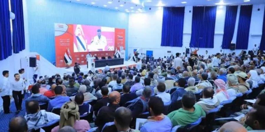البيان الختامي للقاء التشاوري للمقاومة الشعبية .. يدعو لاصطفاف وطني جامع “لاستعادة الدولة وإنهاء الانقلاب الحوثي”