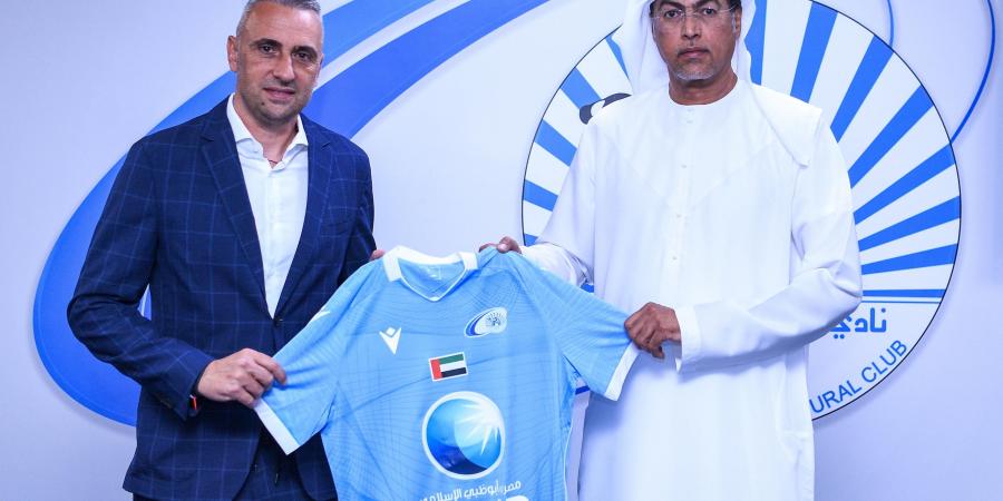 بني ياس يتعاقد مع المدرب البلغاري بوغدانوف