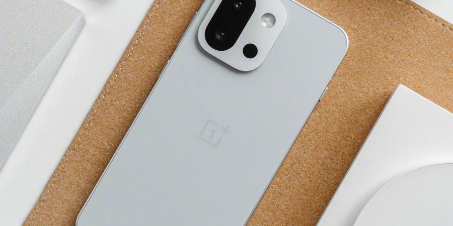 تسريب أسعار OnePlus 13s قبل إطلاقه في 5 يونيو