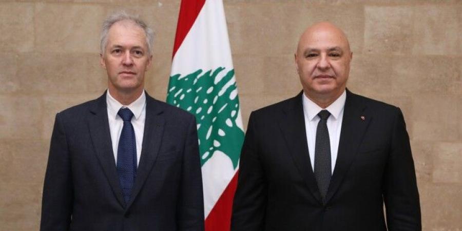 الرئيس عون تسلم أوراق اعتماد خمسة سفراء جدد معتمدين في لبنان