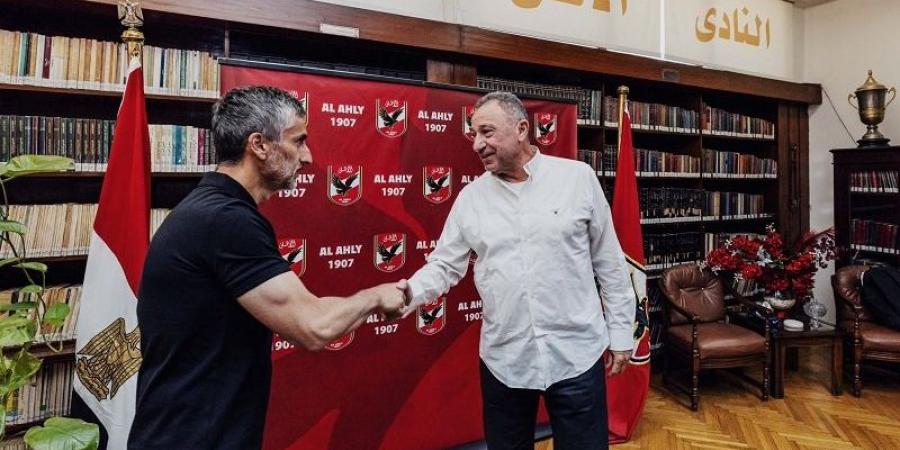 مدرب أورلاندو بيراتس السابق يخلف كولر في الأهلي