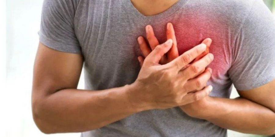 طبيب مصري يفجر مفاجأة بشأن سرعة ضربات القلب