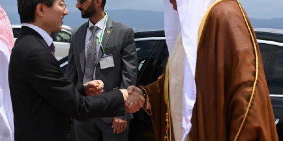 سمو ولي العهد يغادر مدينة أوساكا اليابانية