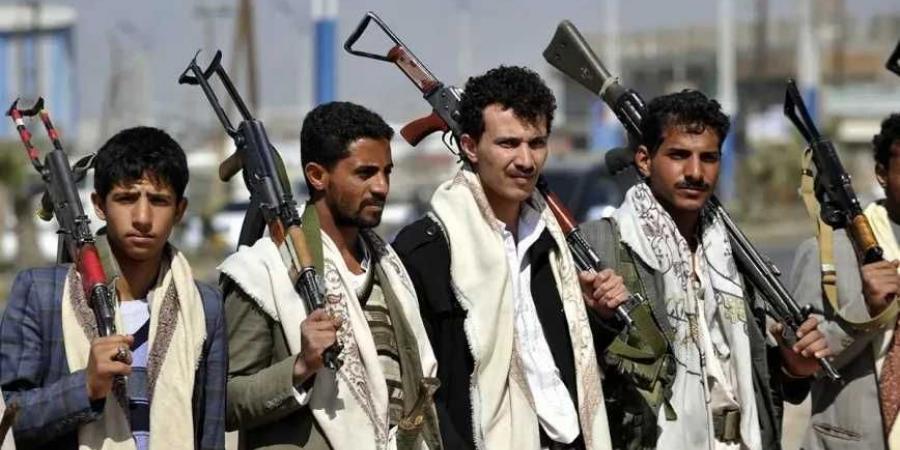 الحوثيون يهددون باستهداف مطارات عدن وحضرموت وشبوة.. خبير عسكري: كل شبر في اليمن مهدد