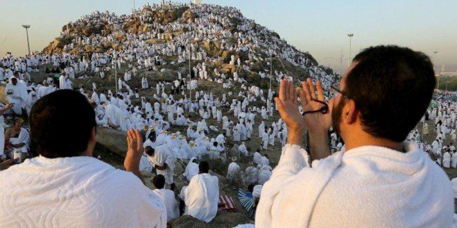دعوة سعودية للحجاج بالبقاء في المخيمات يوم عرفة.. ما القصة؟