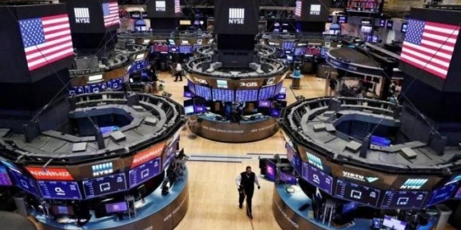 مؤشرات الأسهم الأمريكية تغلق على تباين