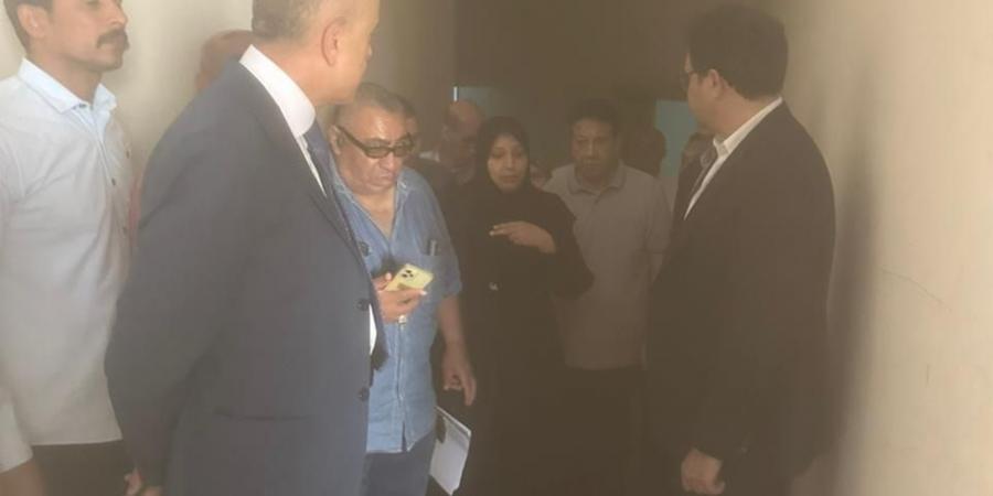 «كمين وزاري في الأقصر».. وزير الثقافة يكتشف "حفرة آثار" داخل قصر ثقافة ويُحيل القيادات للتحقيق
