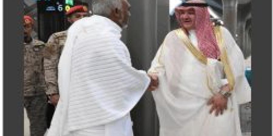 رئيس جمهورية المالديف يغادر المدينة المنورة متجهًا إلى مكة المكرمة لأداء مناسك الحج
