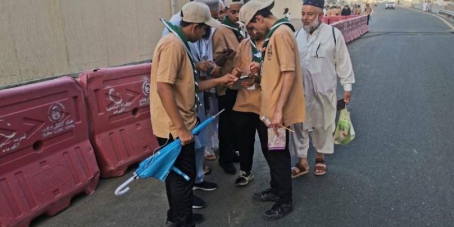 كشافة تعليم الطائف تباشر أعمال المسح الميداني لخدمة ضيوف الرحمن بمشعر منى