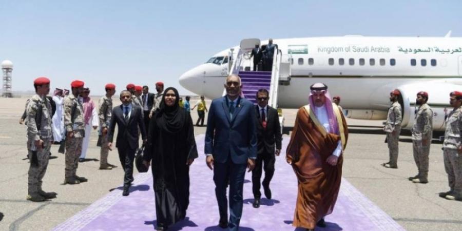رئيسا المالديف وموريتانيا يصلان إلى المدينة المنوَّرة