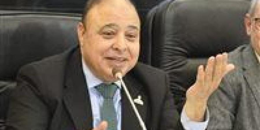 رئيس صحة الشيوخ: خفض الدين العام وتحقيق الاستقرار الاقتصادي أولوياتنا لتعزيز نمو مصر المستدام بتوجيهات الرئيس