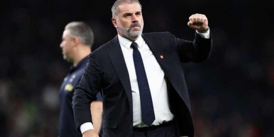 بوستيكوجلو يطالب لاعبي توتنهام بعدم الاكتفاء بلقب الدوري الأوروبي