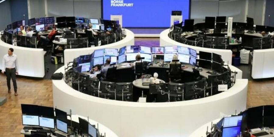 أسهم أوروبا تتعافى بمكاسب على نطاق واسع واستمرار الضبابية التجارية