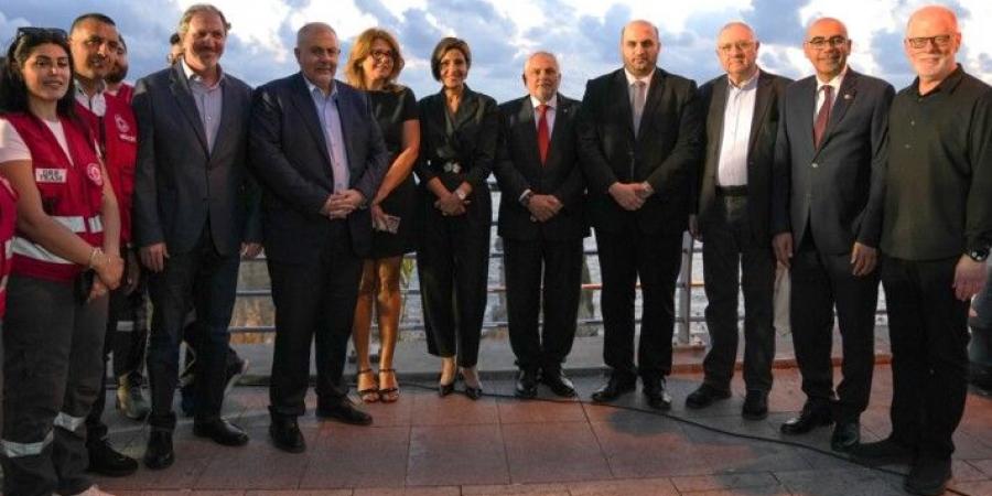الصليب الأحمر نظم أنشطة توعوية متنوعة لمناسبة الحملة العالمية لمواجهة موجات الحر