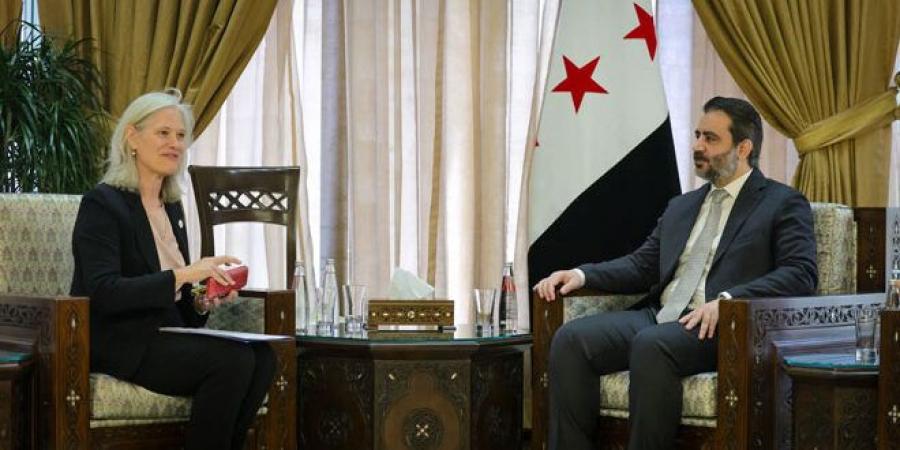 الوزير الشيباني يبحث مع ممثلة برنامج الأغذية العالمي تعزيز التعاون المشترك